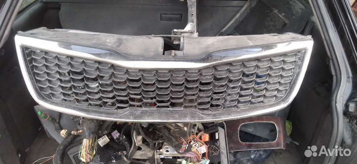 Решетка радиатора kia