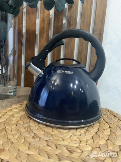 Чайник Rondell Royal Blue RDS-418 3,2л