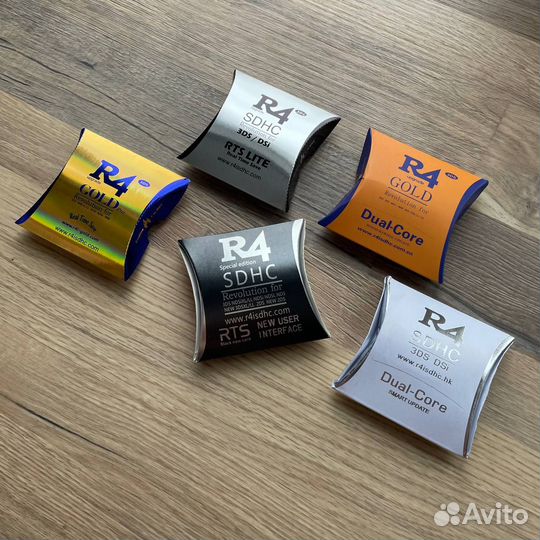 R4 3DS Флеш Картридж