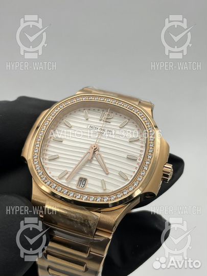 Часы Patek Philippe Nautilus Ladies 7118/1200R