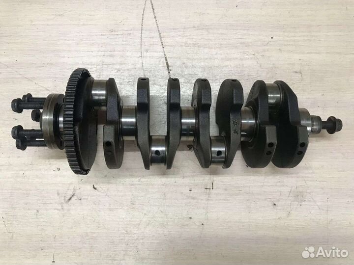 Коленвал Audi a4 b5 1,8 ADR