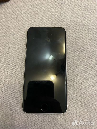 iPhone SE (2020), 64 ГБ