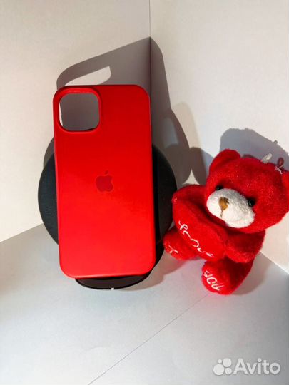 Продам чехлы на iPhone