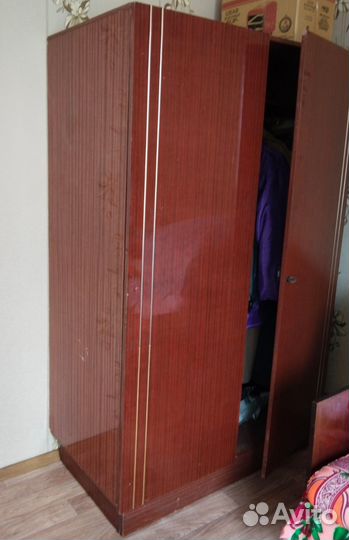Шкаф для одежды бу