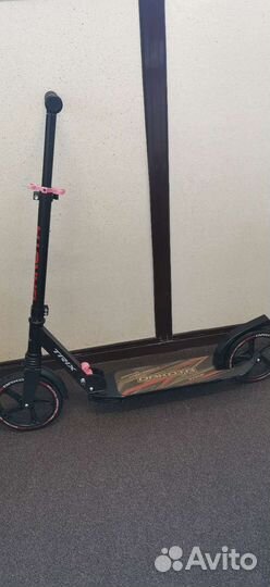 Самокат Dakoта