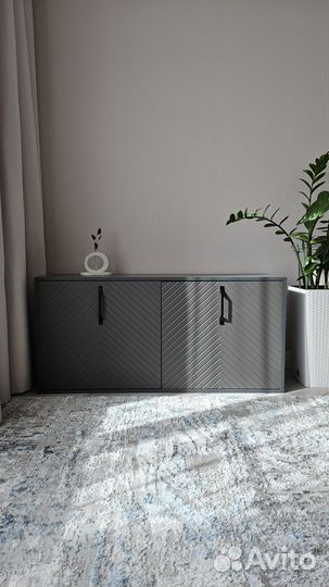 Тумба под телевизор