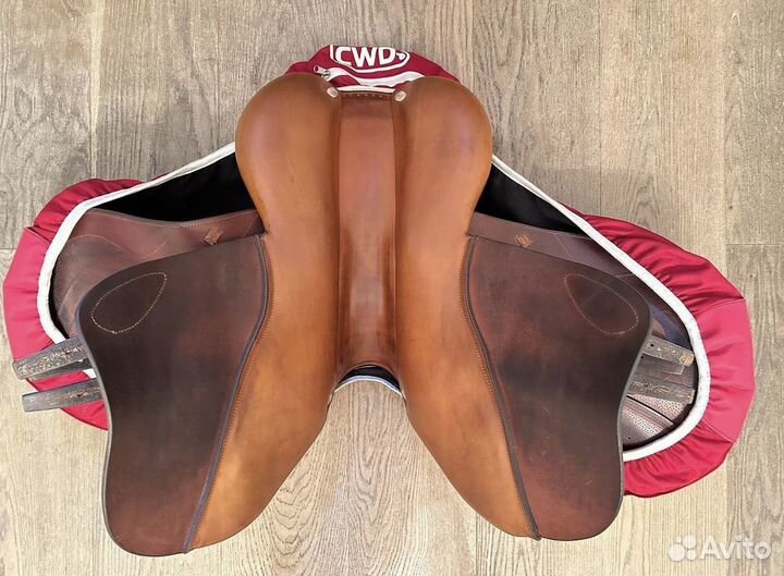 Седло конкурное CWD SE02