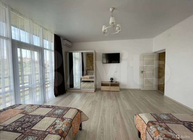 1-к. квартира, 50 м², 1/2 эт.