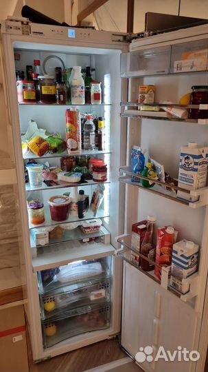 Встраиваемый холодильник Liebherr Premium