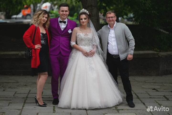 Свадебный костюм