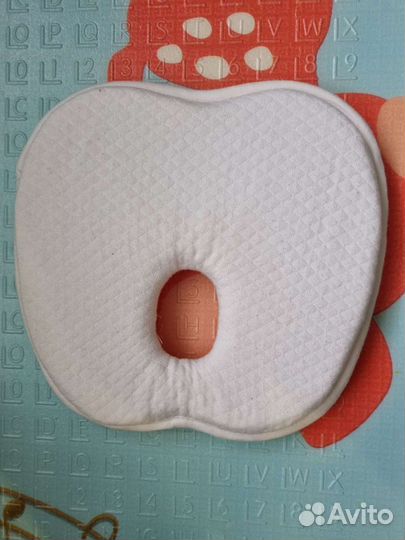 Подушка ортопедическая для новорожденного