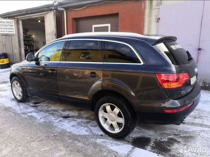 Капот Audi Q7 2008г