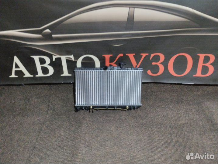 Радиатор охлаждения Hyundai Accent