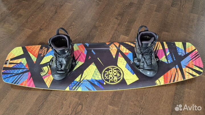 Вейкборд liquid force FLX и ботинки Ronix