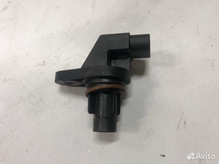 Датчик положения распредвала Mercedes OM651