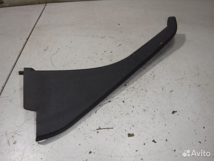 Накладка двери задней Focus 2 рест