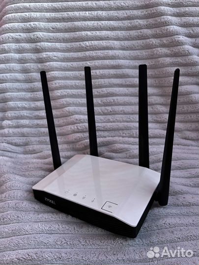 Роутер WiFi zyxel Keenetic Air