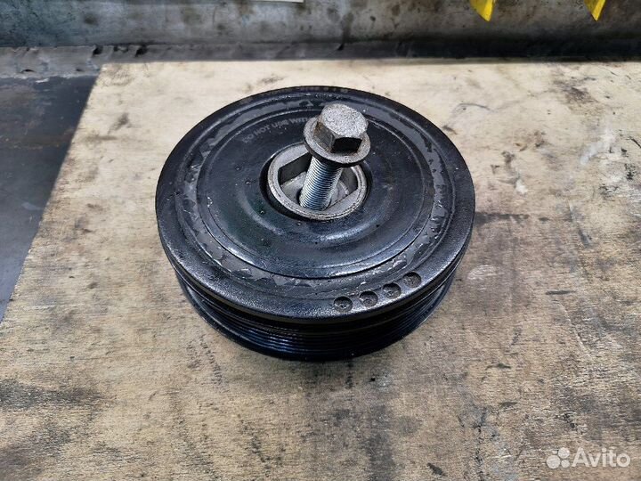 Шкив коленвала 2.0 M9R Nissan Renault