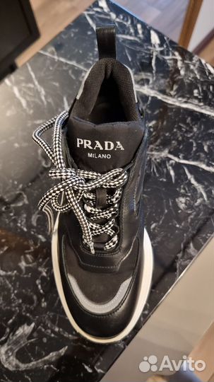 Кроссовки Prada женские