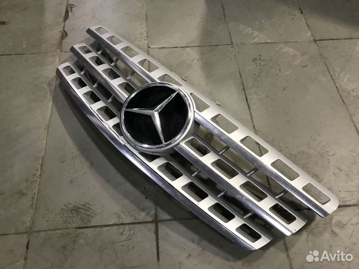 Решетка радиатора mercedes W164 рестайлинг