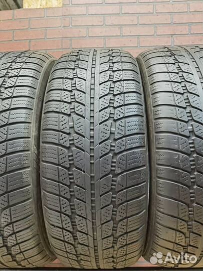 Sunny SN600 215/55 R18 95V