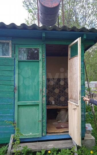 Дом 20 м² на участке 8 сот.