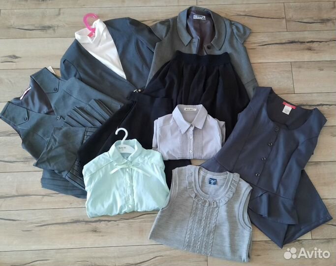 Школьная форма на девочку.152-158.серая