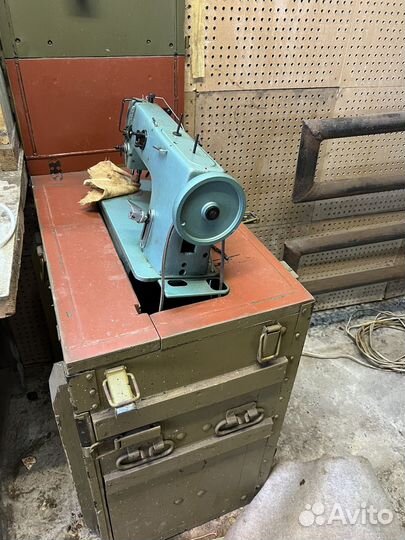 Швейная машинка полевая