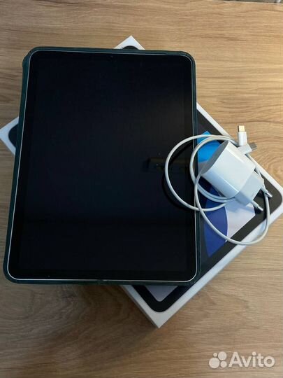 Планшет Apple iPad Air 2020 Wi-Fi 64 Gb Silver