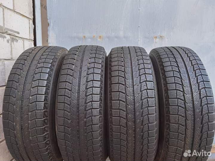 Michelin Latitude X-Ice XI2 215/70 R16 97T