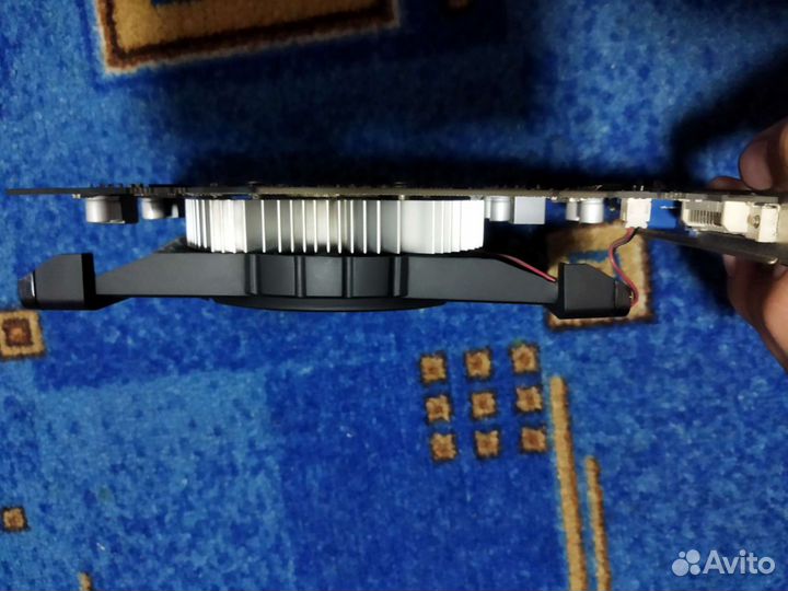 Видеокарта gigabyte Radeon HD6670