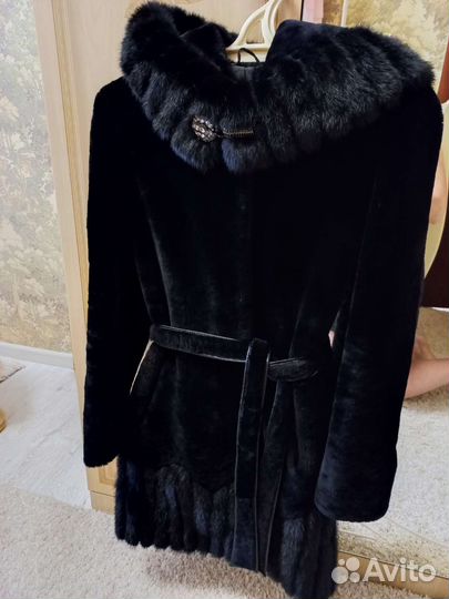 Шуба мутоновая с норкой