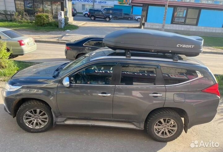 Автобокс на крышу 580 литров Cybort cargo