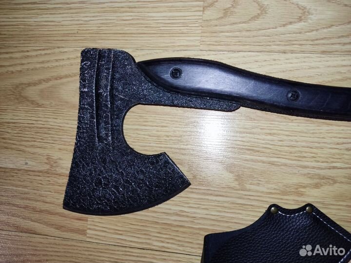 Топор хай тек