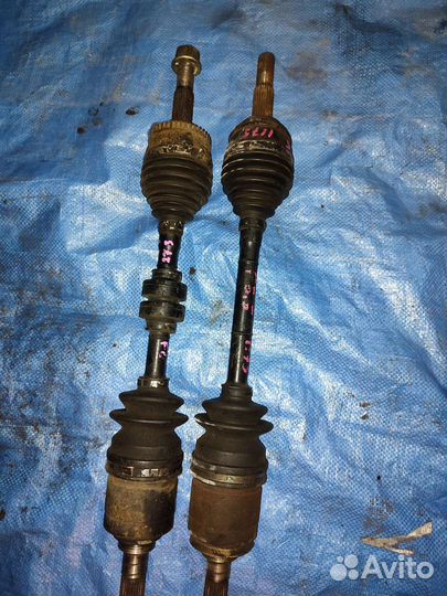 Привод левый, правый Nissan Almera classic b10