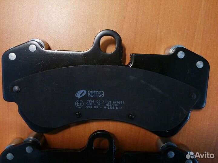 WAG передние тормозные колодки комплект