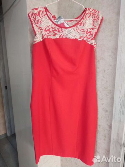 Платье нарядное