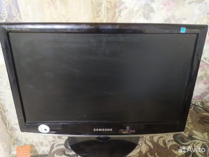 Монитор Samsung SyncMaster 933sn