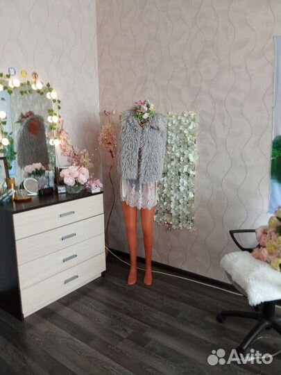 Жилет кроп 44-46 длинный ворс лёгкий