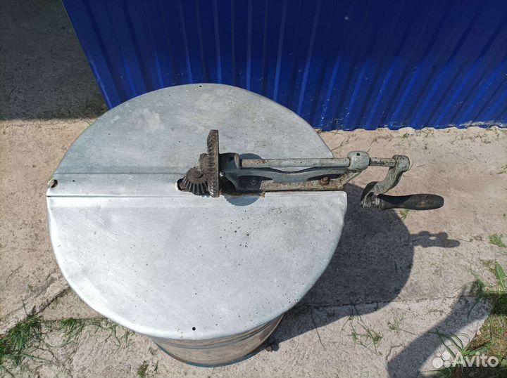 Медогонка 3 рамочная