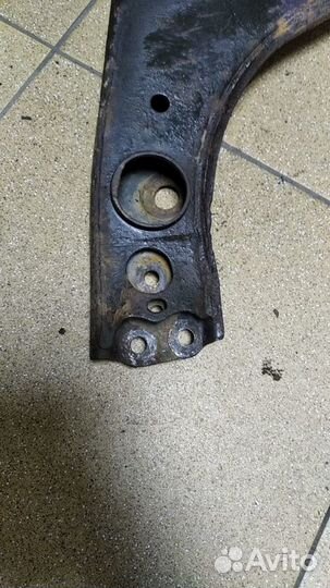 Рычаг передний правый Дэу Нексия