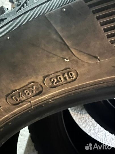 Зимние колеса 235 55 r19 Michelin x-ice north 4