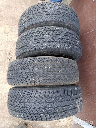 Nexen Winguard Ice Plus 185/70 R14 92T