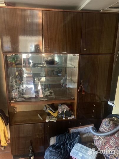 Стенка в гостиную бу