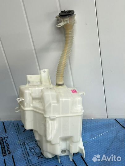 Бачок омывателя Toyota Rav4 2013-2019