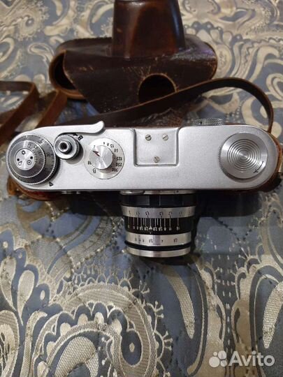 Пленочный фотоаппарат
