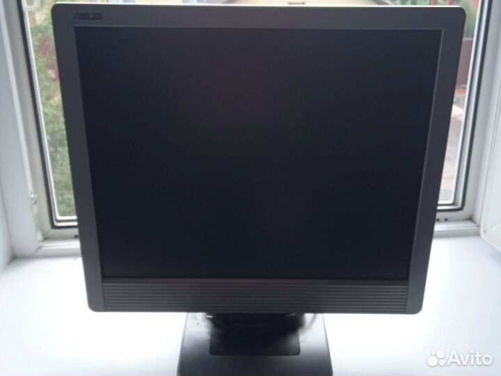 Монитор Asus 27