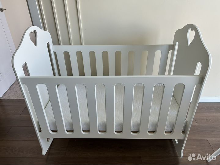 Кроватка детская