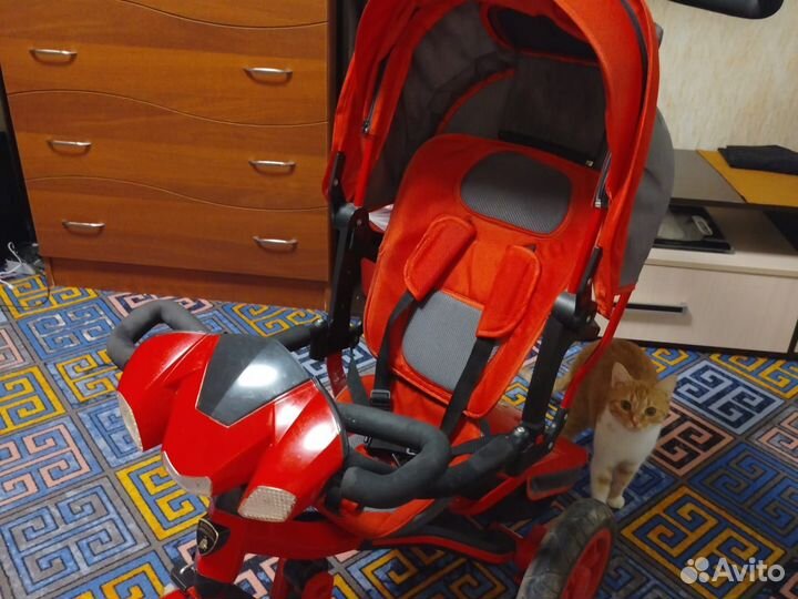 Велосипед трехколесный lamborghini