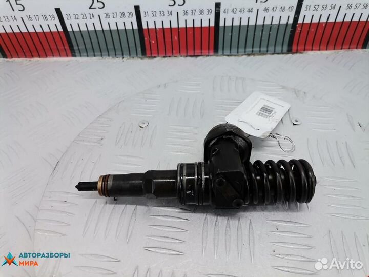 Форсунка Audi A2 8Z 2004 038130073AG